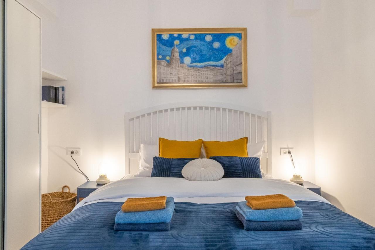 Starry Night Studio Apartment Rijeka Ngoại thất bức ảnh
