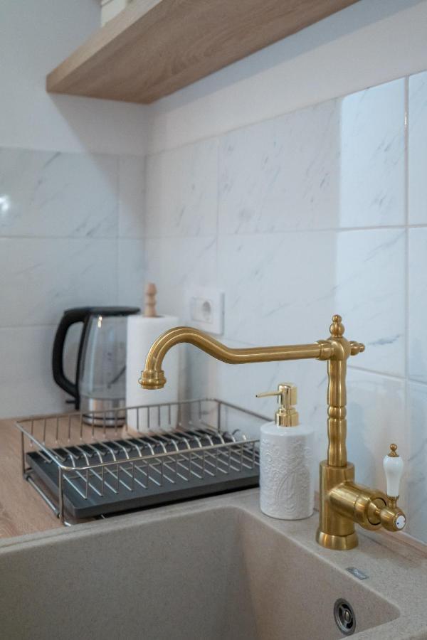 Starry Night Studio Apartment Rijeka Ngoại thất bức ảnh