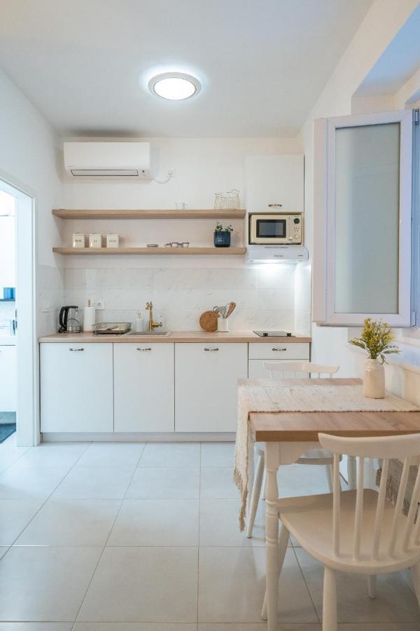 Starry Night Studio Apartment Rijeka Ngoại thất bức ảnh